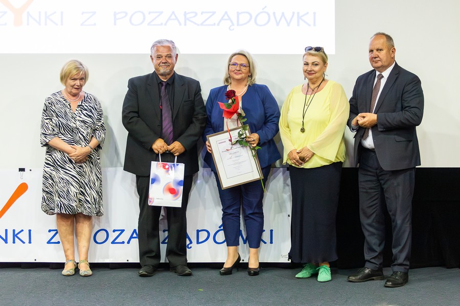 Gala wręczenia naród w konkursie „Rodzynki z pozarządówki”, fot. Szymon Zdziebło/tarantoga.pl dla UMWKP