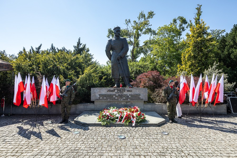 Święto Wojska Polskiego, fot. Szymon Zdziebło/www.tarantoga.pl dla UMWKP