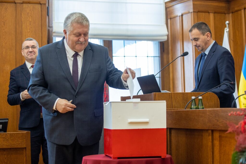 Sesja sejmiku województwa, 27 listopada 2023, fot. Mikołaj Kuras dla UMWKP