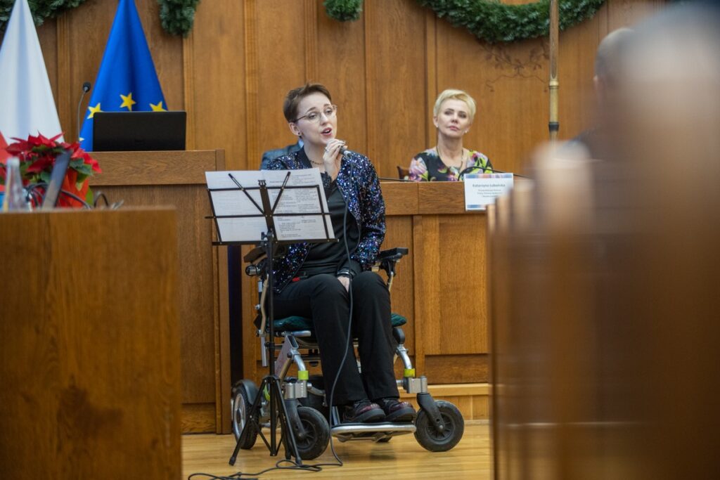 XIII Sesja Osób z Niepełnosprawnościami, fot. Mikołaj Kuras dla UMWKP