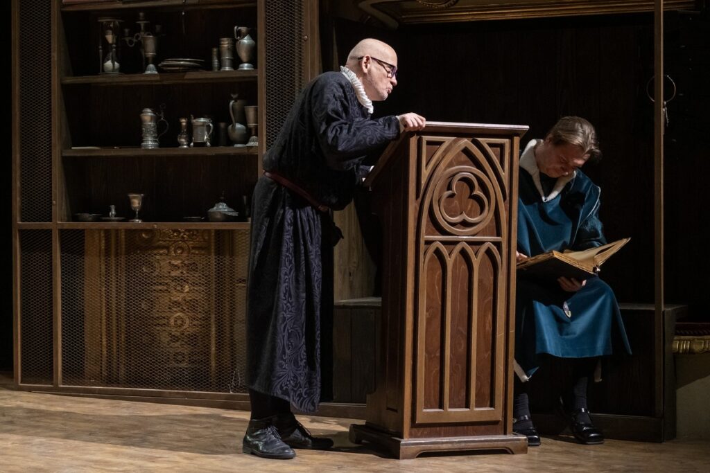 Spektakl „Układ splątany. Kopernik i inni” jest czwartą premierą w tym roku przygotowaną przez Teatr Horzycy fot. Wojtek Szabelski