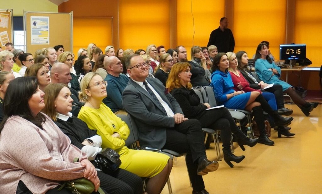 Uczestnicy konferencji i zaproszeni goście, fot. P. Szczepańczyk