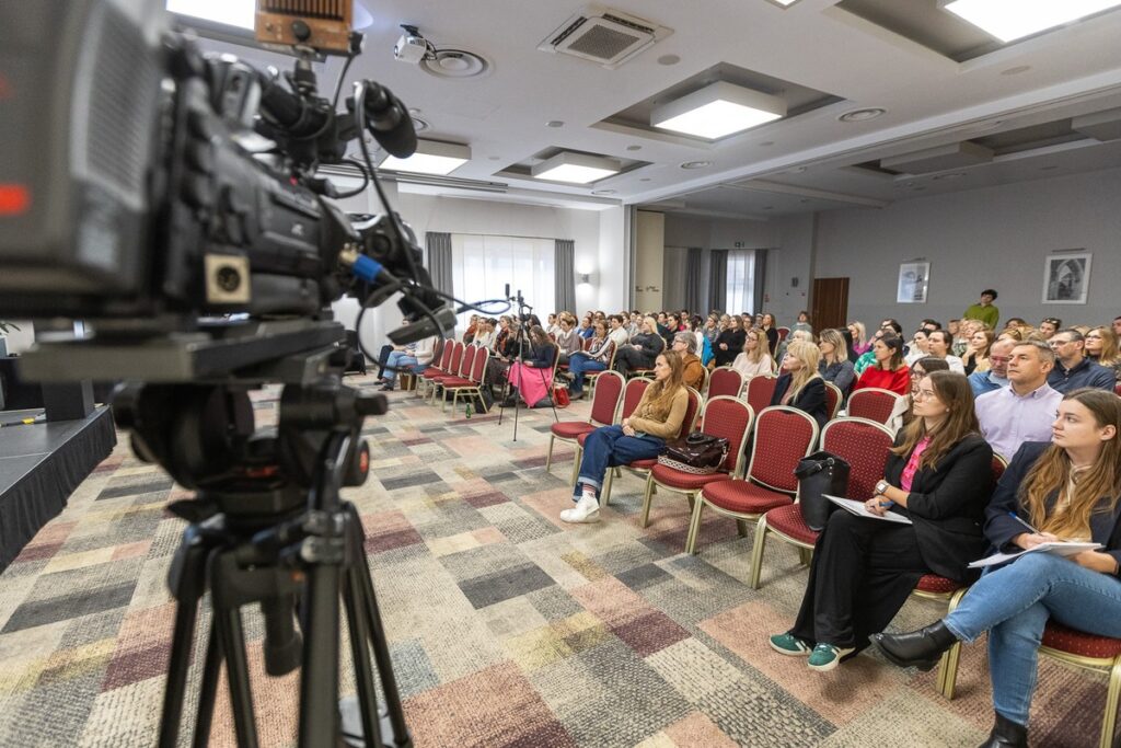 Konferencja pn. „Neuroróżnorodność w domu, w szkole i w społeczeństwie”, 25 października 2024 r., fot. Szymon Zdziebło