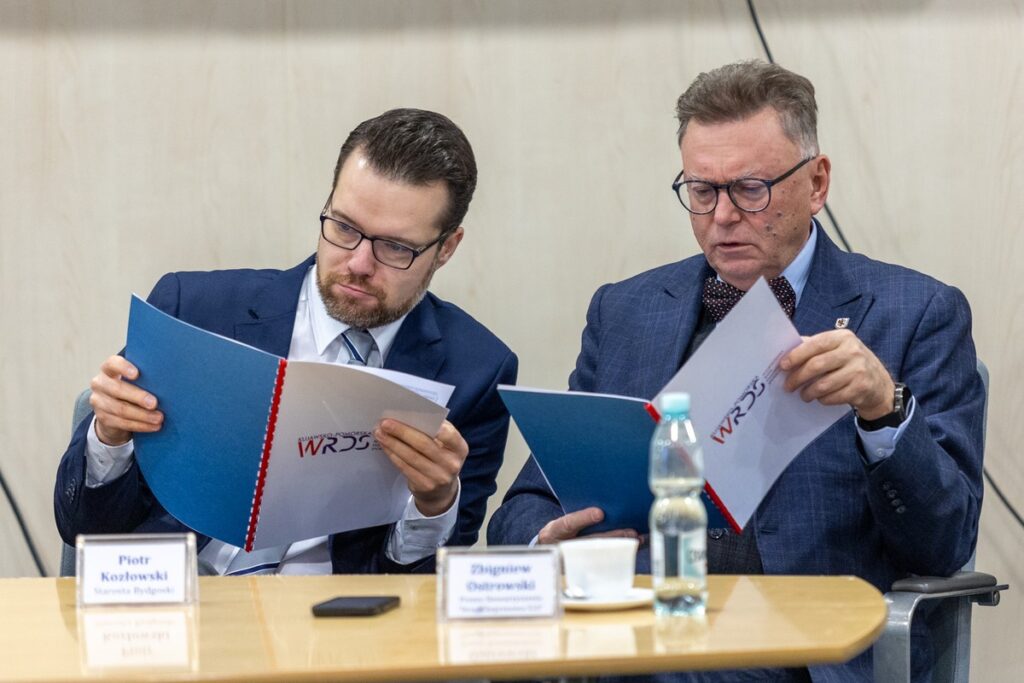 17.12.2024 - posiedzenie plenarne Kujawsko-Pomorskiej Wojewódzkiej Rady Dialogu Społecznego, podsumowujące rok 2024 r., fot. Mikołaj Kuras dla UMWKP