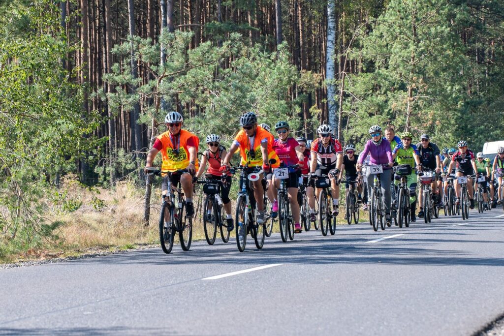 Rowerowa wycieczka krajoznawcza, fot. ED FOTO