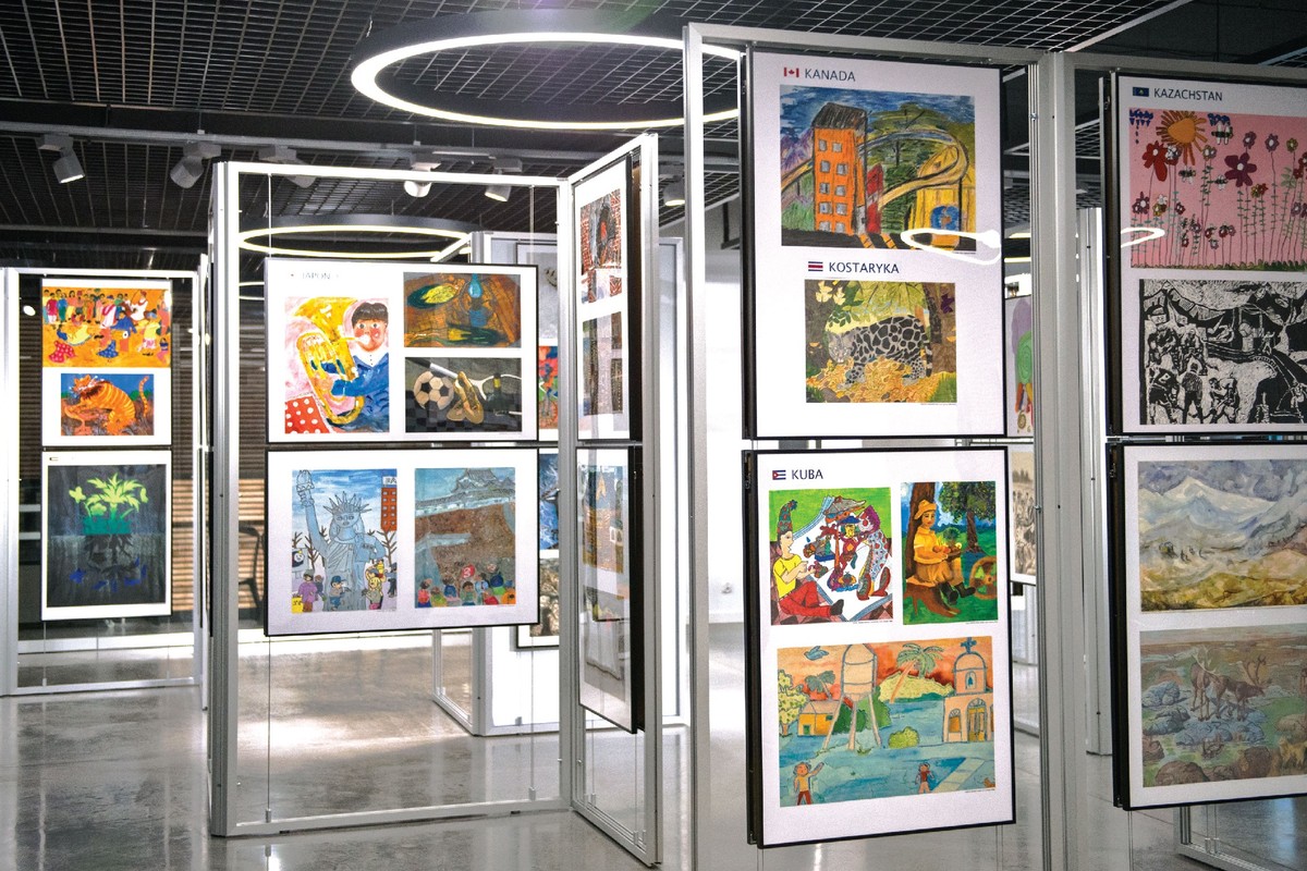 Wystawa w Młynie Kultury fot. Galeria i Ośrodek Plastycznej Twórczości Dziecka