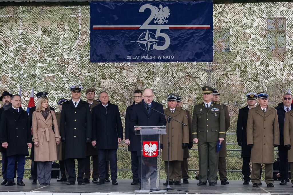 Bydgoskie obchody ćwierćwiecza Polski w NATO, fot, Tomasz Czachorowski dla UMWKP