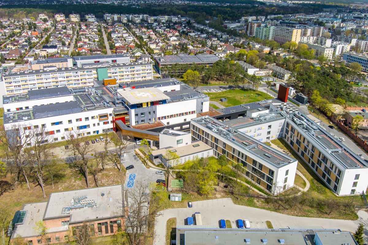 Nowy kompleks Wojewódzkiego Szpitala Zespolonego w Toruniu, jeden z największych sukcesów inwestycyjnych samorządu województwa, fot. Andrzej Goiński/UMWKP