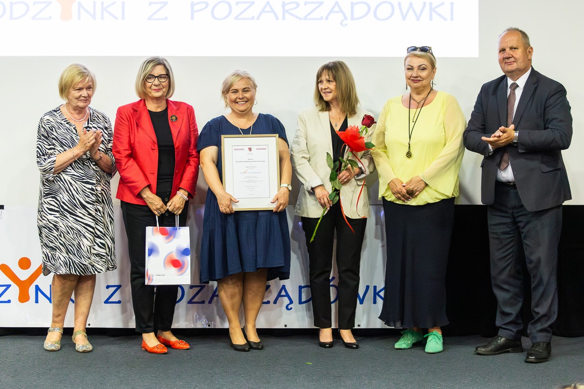 Ubiegłoroczna gala wręczenia nagród w konkursie „Rodzynki z pozarządówki”, fot. Szymon Zdziebło/tarantoga.pl dla UMWKP