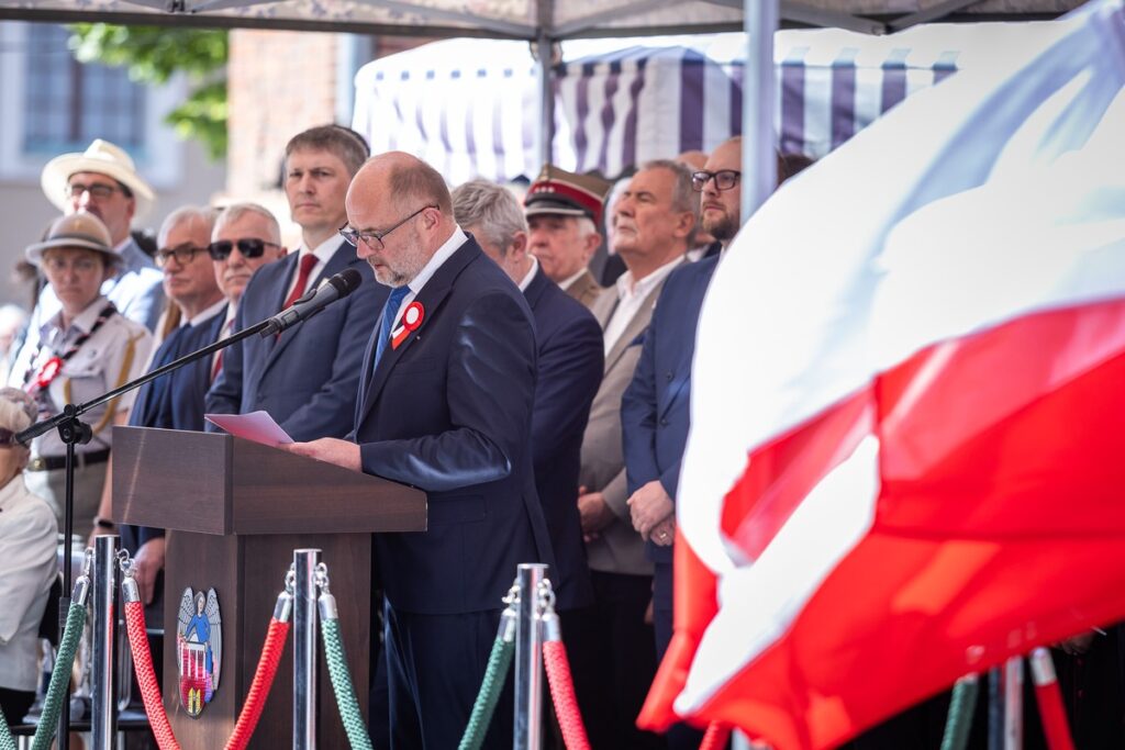 Wojewódzkie obchody Narodowego Święta Trzeciego Maja w Toruniu, fot. Szymon Zdziebło dla UMWKP