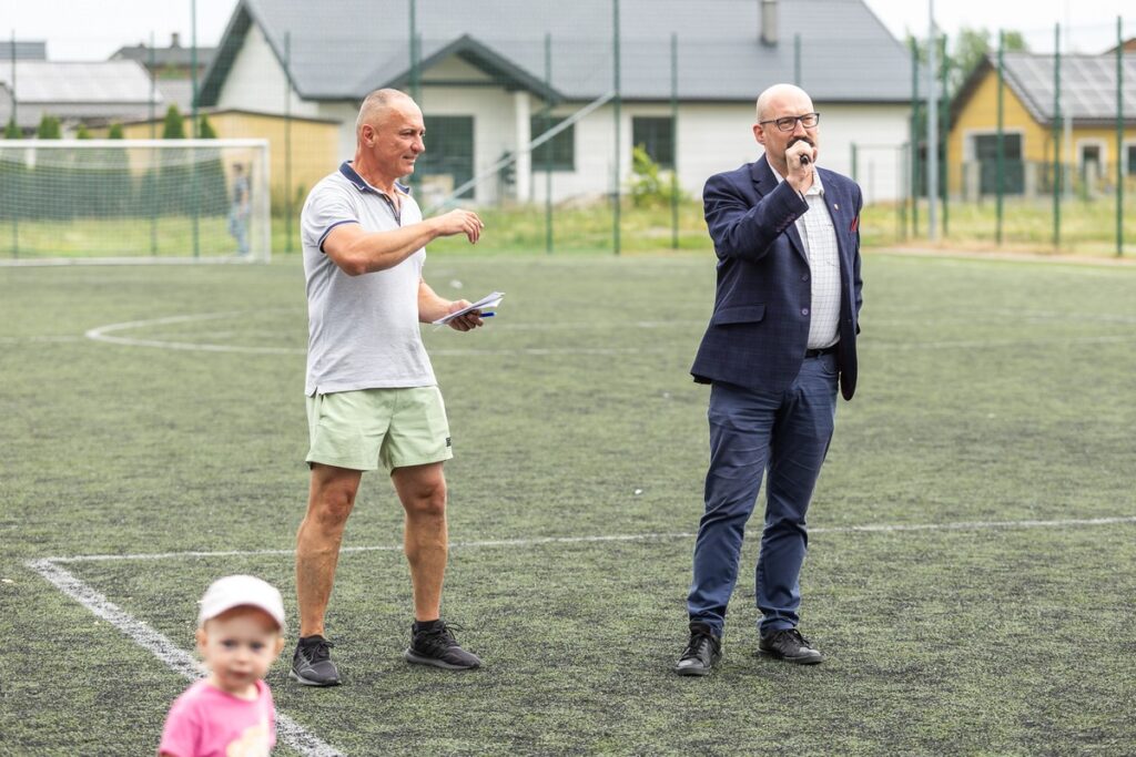 Sportowy dzień z aktywną gminą w Unisławiu, fot. Szymon Zdziebło, tarantoga.pl dla UMWKP