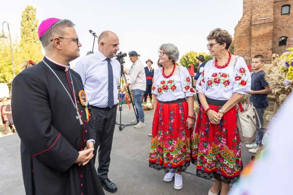 Dożynki wojewódzkie Grudziądz 2024, fot. Szymon Zdziebło/tarantoga dla UMWKP