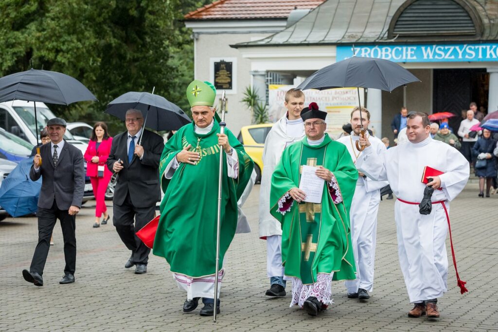 Uroczystości w bydgoskim Szwederowie, fot. Tomasz Czachorowski/eventphoto dla UMWKP