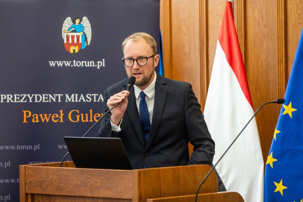 Ceremonia wręczenia umów FEdKP 2021-2027, fot. Andrzej Goiński/UMWKP