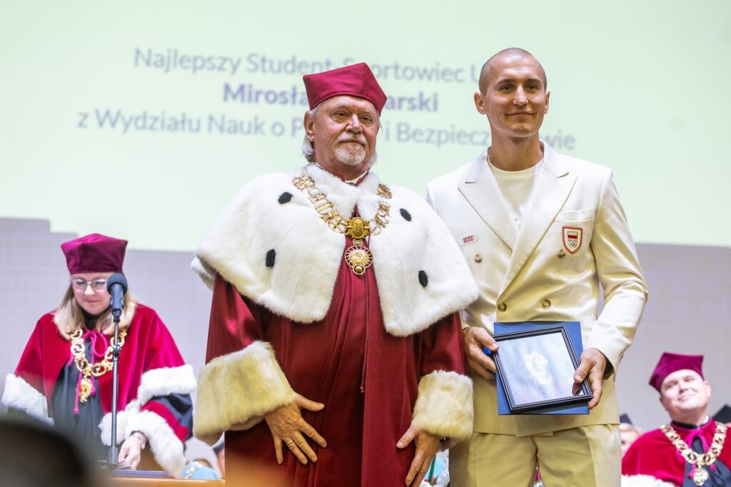 Inauguracja roku akademickiego na UMK, fot. Szymon Zdziebło/tarantoga.pl dla UMWKP