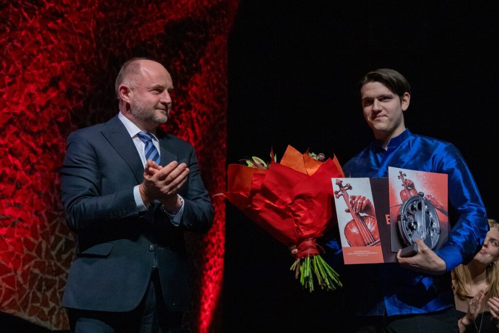 The brilliant Sunjae Ok, winner of the 6th International Karol Lipiński Violin Competition, photo by Agnieszka Bielecka/City of Toruń