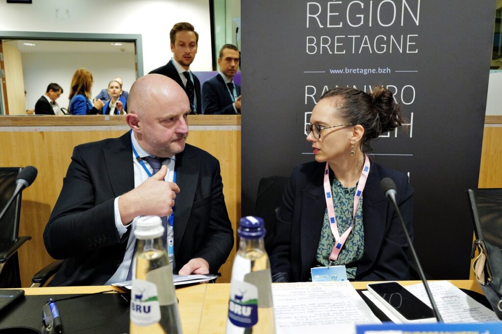 Marszałek Piotr Całbecki podczas debaty w ramach Europejskiego Tygodnia Regionów i Miast, fot. Vincent Duterne/European Union