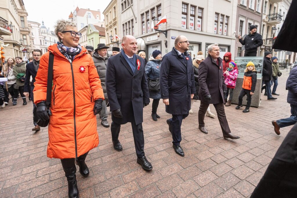 Obchody Narodowego Święta Niepodległości w Toruniu, fot. Szymon Zdzieblo/tarantoga.pl dla UMWKP