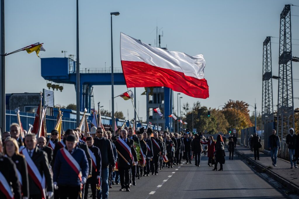 Obchody 40. rocznicy śmierci ks. Jerzego Popiełuszki we Włocławku, fot. Andrzej Goiński/UMWKP