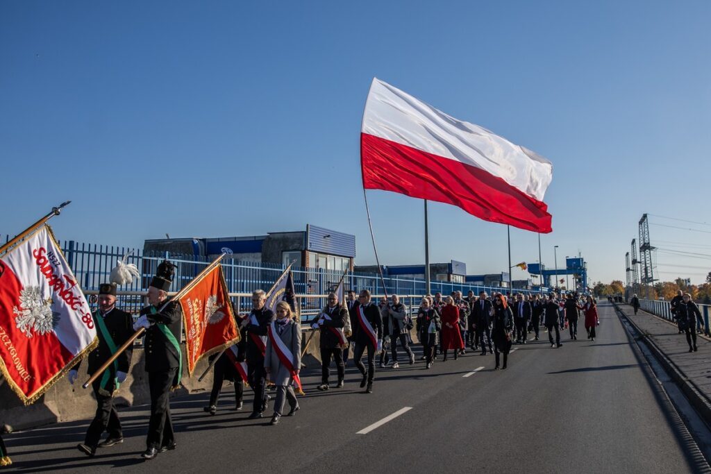 Obchody 40. rocznicy śmierci ks. Jerzego Popiełuszki we Włocławku, fot. Andrzej Goiński/UMWKP