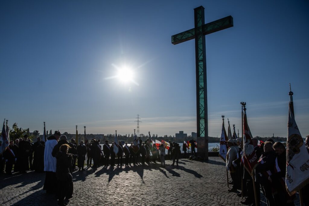 Obchody 40. rocznicy śmierci ks. Jerzego Popiełuszki we Włocławku, fot. Andrzej Goiński/UMWKP