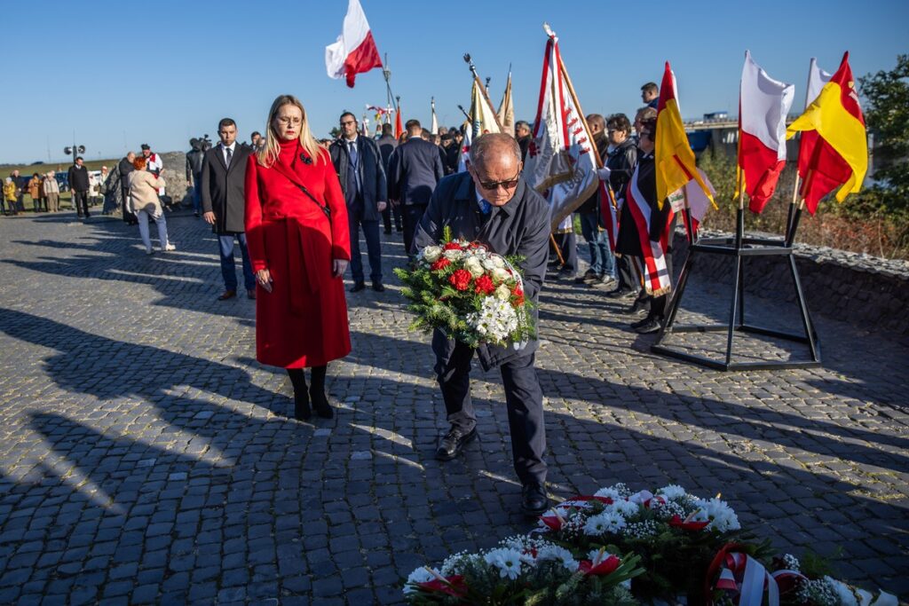 Obchody 40. rocznicy śmierci ks. Jerzego Popiełuszki we Włocławku, fot. Andrzej Goiński/UMWKP