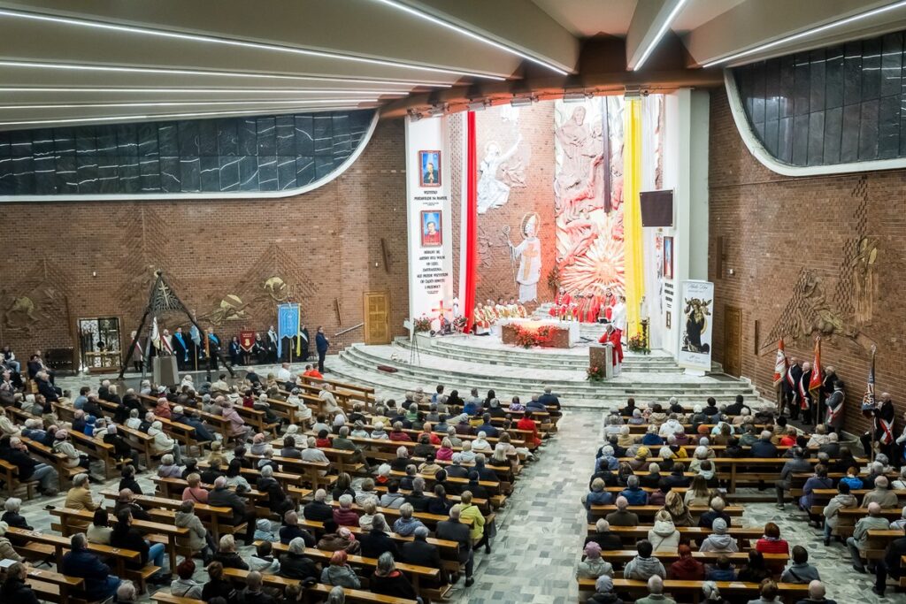 Bydgoszcz: "Stabat Mater" Pergolesiego i uroczysta msza, fot. Tomasz Czachorowski/eventphoto dla UMWKP