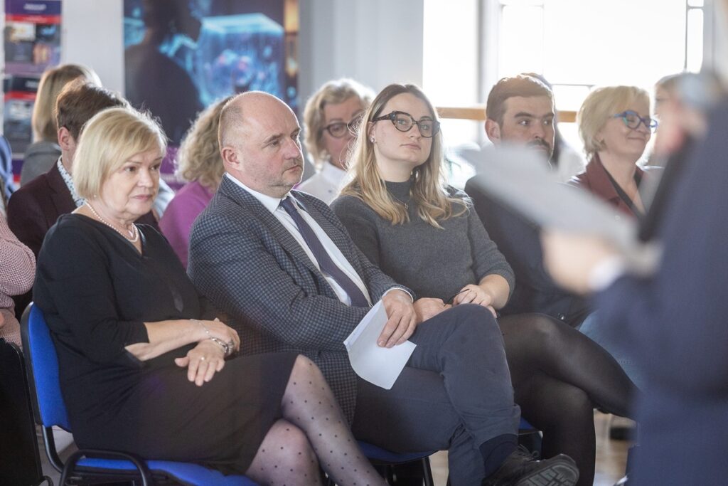 Regionalne Forum Organizacji Pozarządowych, Toruń, fot. Szymon Zdziebło/tarantoga dla UMWKP