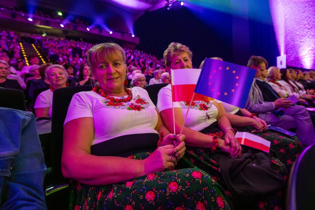 Gala europejska z okazji 25-lecia województwa kujawsko-pomorskiego, fot. Szymon Zdziebło/tarantoga.pl dla UMWKP