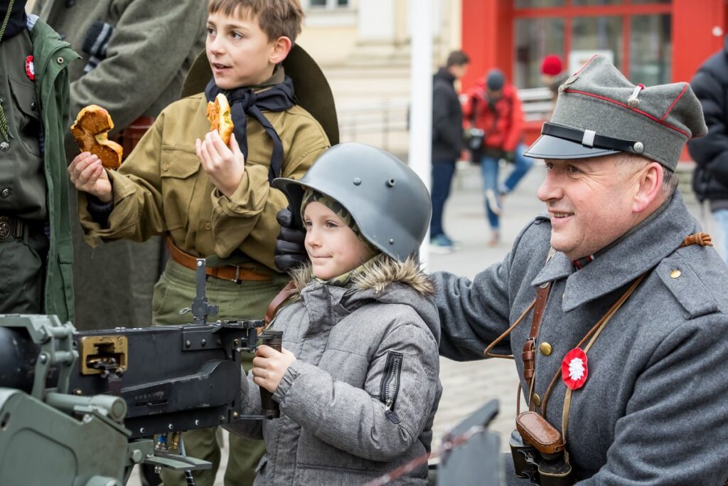 Obchody Narodowego Święta Niepodległości w Bydgoszczy, fot. Tomasz Czachorowski/eventphoto.com.pl dla UMWKP