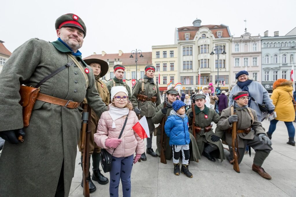 Obchody Narodowego Święta Niepodległości w Bydgoszczy, fot. Tomasz Czachorowski/eventphoto.com.pl dla UMWKP