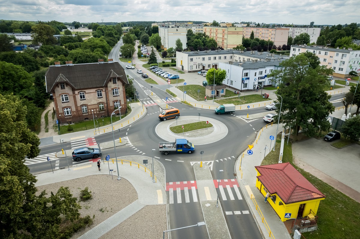 Nowe rondo w Sępólnie Krajeńskim, fot. Tomasz Czachorowski/eventphoto.com.pl dla UMWKP