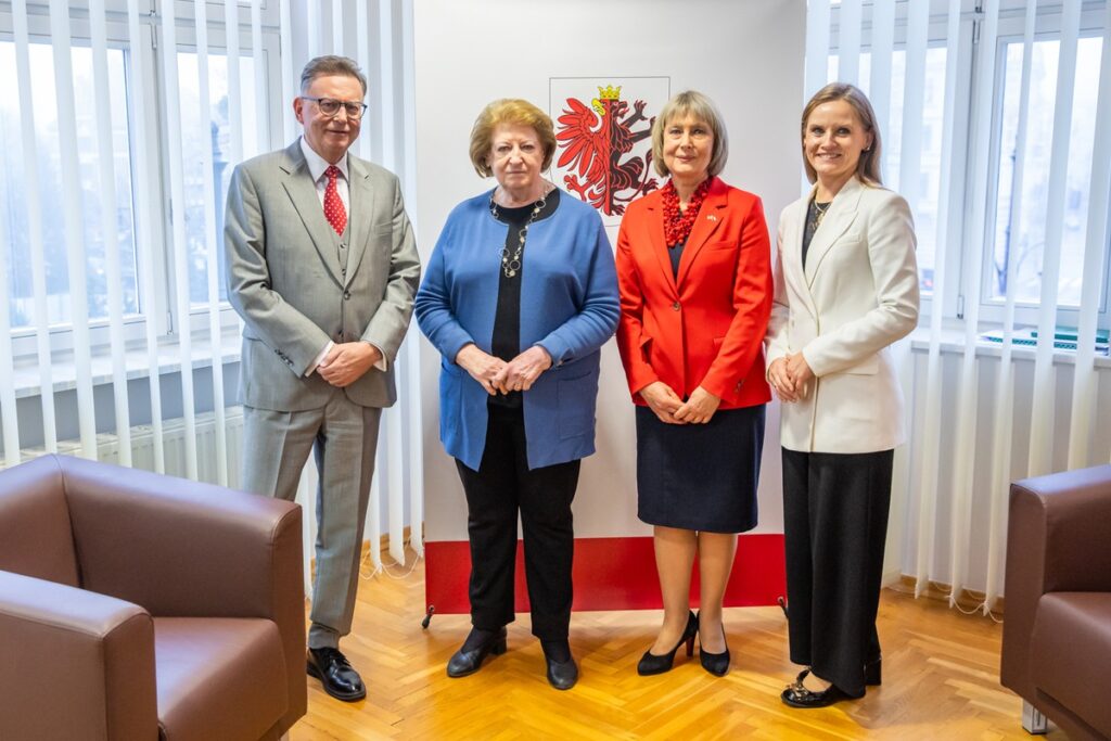 Kobiety w dyplomacji, konferencja naukowa w UM, fot. Andrzej Goiński/UMWKP