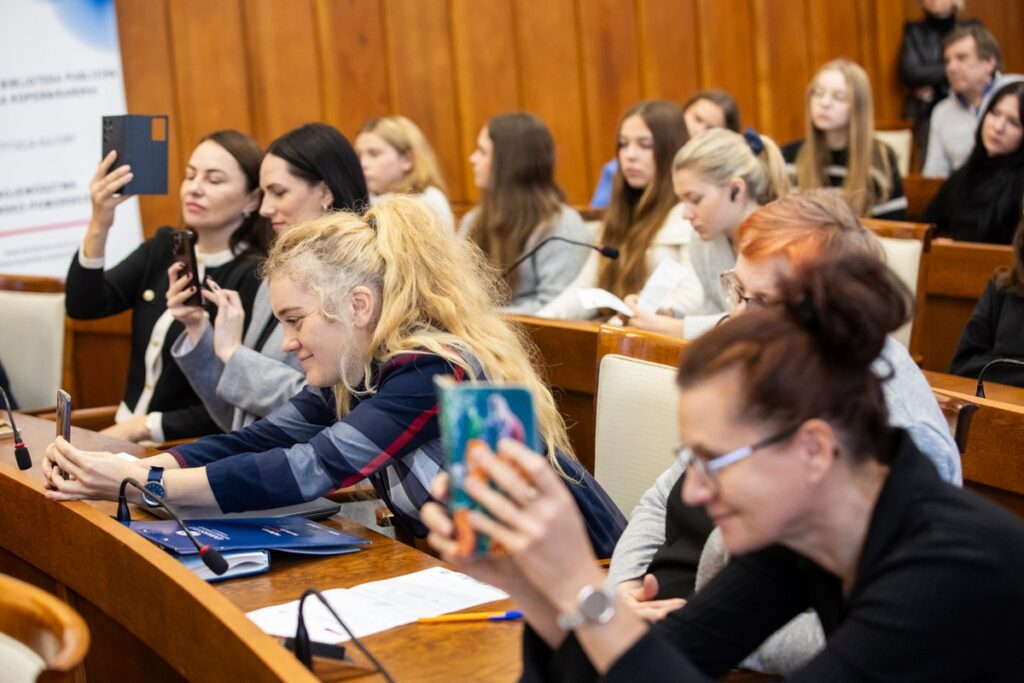 Kobiety w dyplomacji, konferencja naukowa w UM, fot. Andrzej Goiński/UMWKP