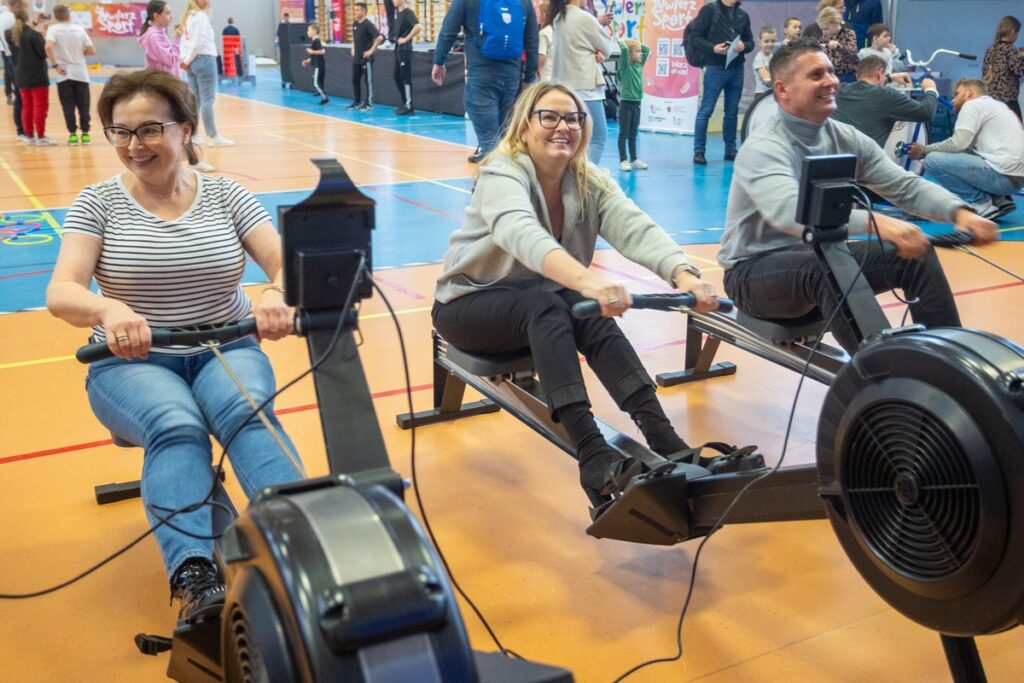 Sportowy piknik rodzinny w Radziejowie, fot. Mikołaj Kuras dla UMWKP