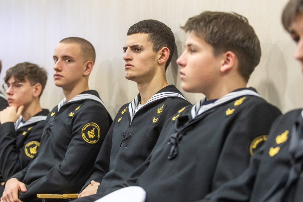 Meeting on the “Dar Kujaw i Pomorza” sailing ship, photo by Szymon Zdziebło/tarantoga for UMWKP