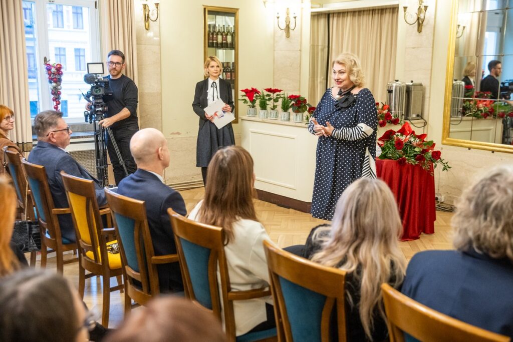 Wręczenie nagród dla działaczy kultury, fot. Andrzej Goiński/UMWKP