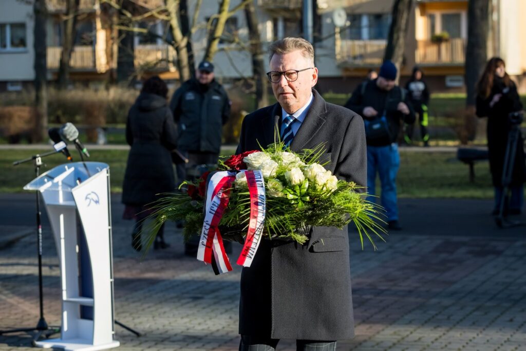 Obchody 43. rocznicy wprowadzenia stanu wojennego w Potulicach, fot. Tomasz Czachorowski/eventphoto.com.pl dla UMWKP