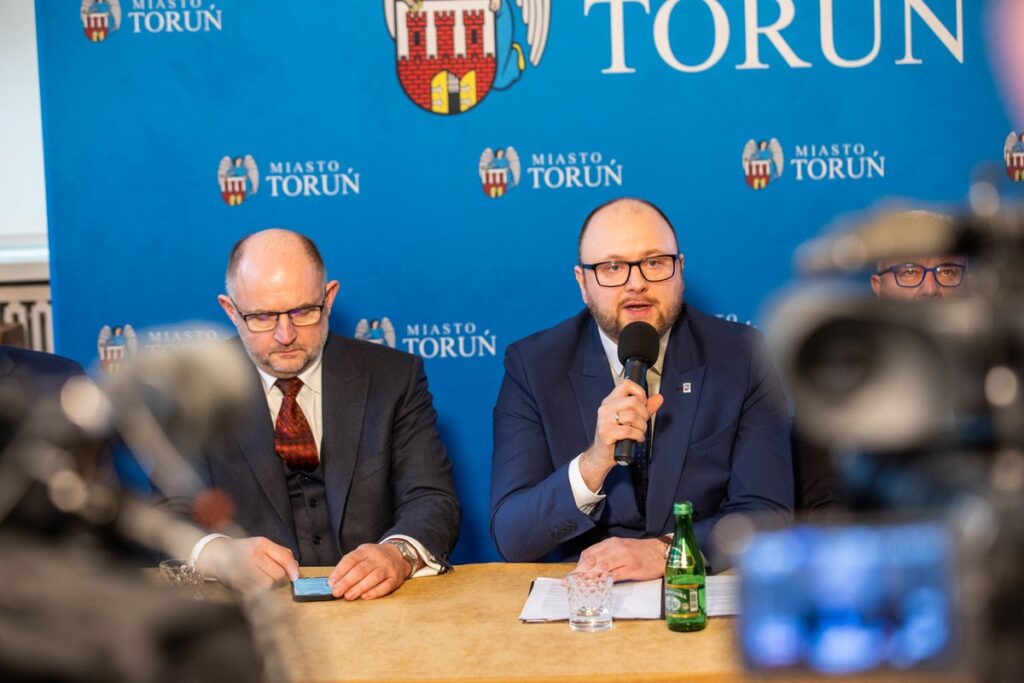 Meeting on the organization of New Year's Eve in Toruń, photo by Andrzej Goiński, UMWKP