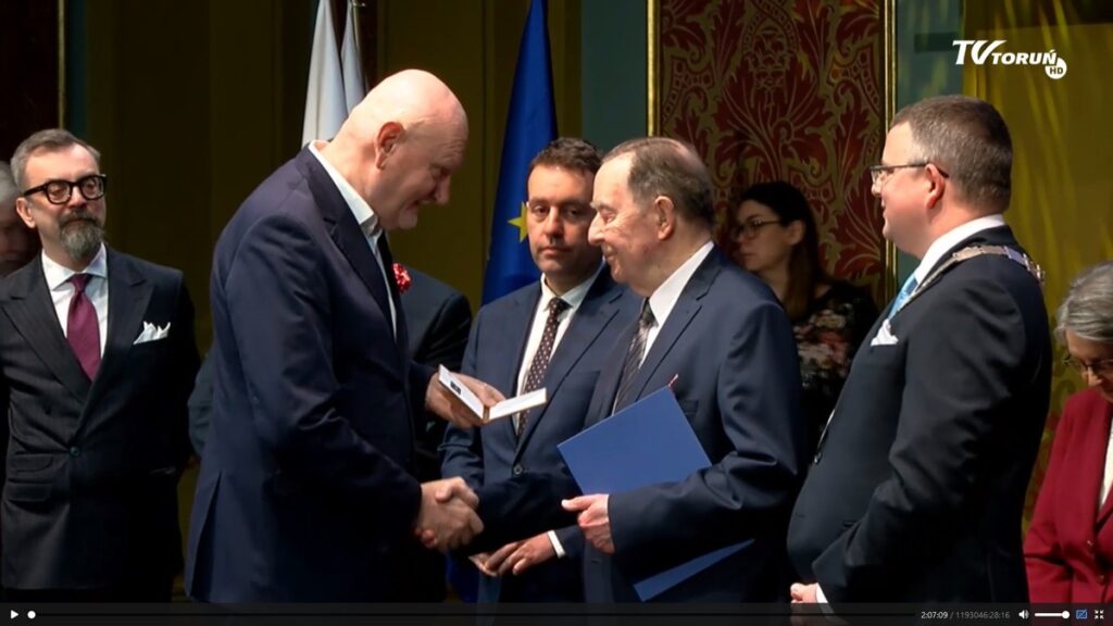 Broadcast of the ceremonial session of the Toruń City Council, Telewizja Toruń, screenshot