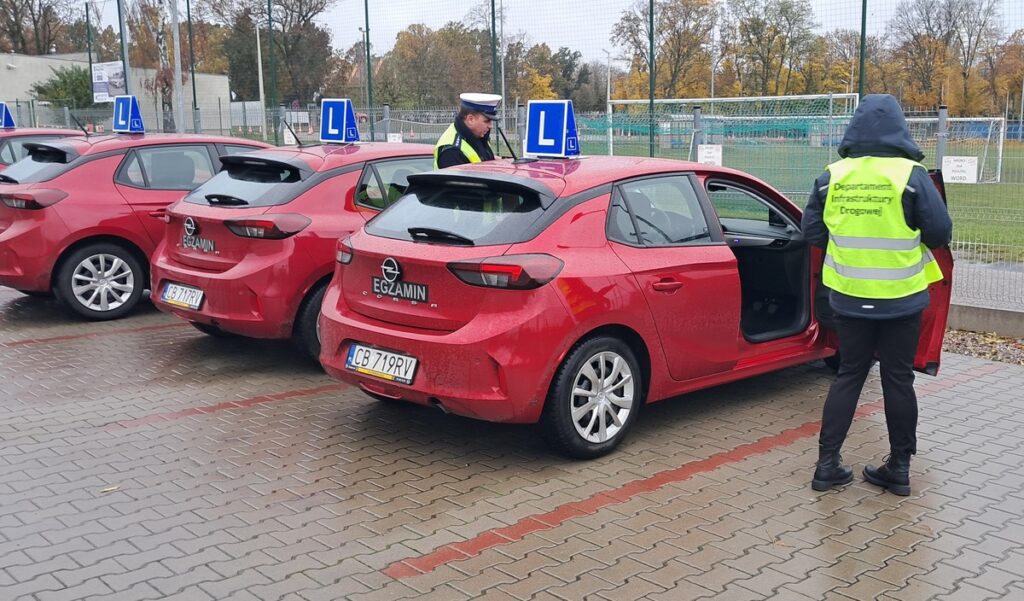 kontrola egzaminu WORD Bydgoszcz OT Inowrocław zdj. wyk. Departament Infrastruktury