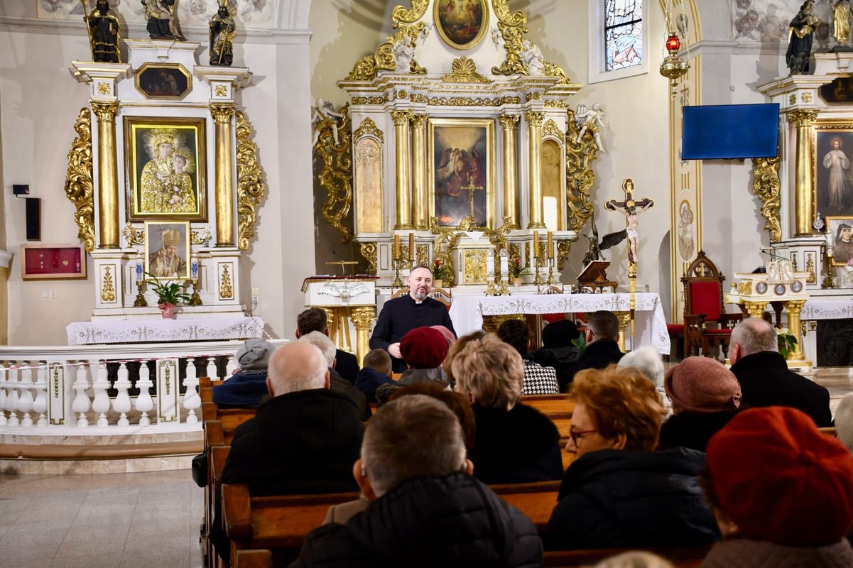 Prelekcja w kościele św. Wawrzyńca w Nakle nad Notecią - zdj. własne parafii