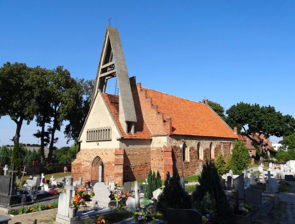 Kościół p.w. Narodzenia NMP w Czarżu