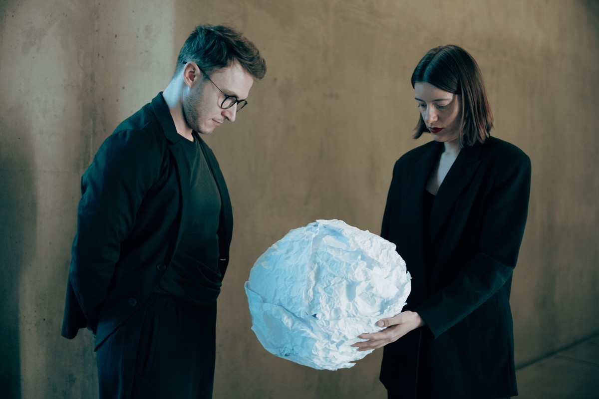 Zdjęcie ze spektaklu "Nic"