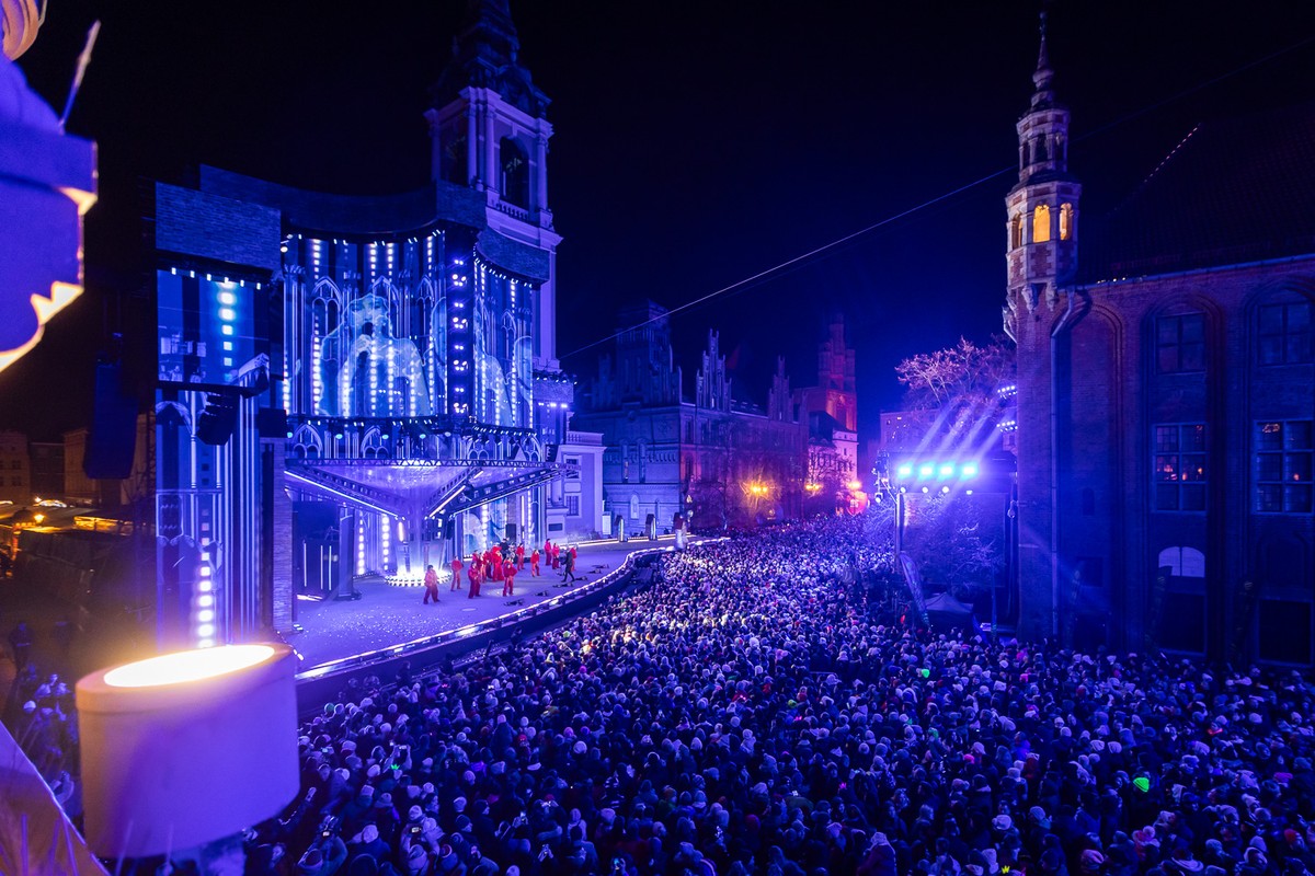 „Sylwestrowa moc przebojów” fot. Szymon Zdziebło/tarantoga.pl