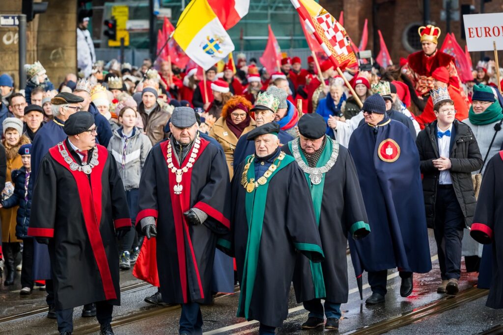 Orszak Trzech Króli w Bydgoszczy, fot. Tomasz Czachorowski, eventphoto.com.pl dla UMWKP