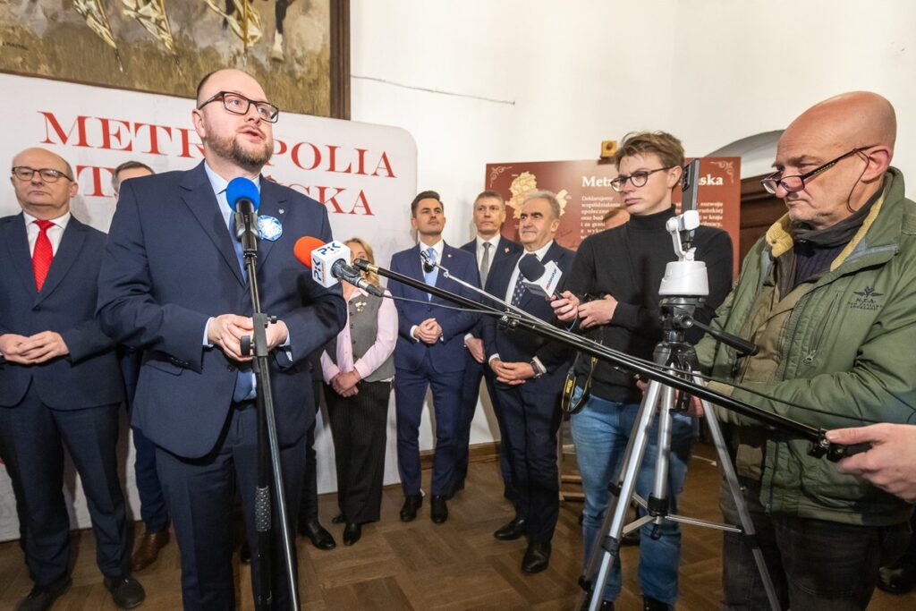 Walne zgromadzenie Stowarzyszenia Metropolia Toruńska, Golub-Dobrzyń, 17 stycznia 2025, fot. Szymon Zdziebło/tarantoga dla UMWKP