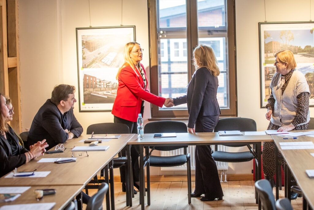 Posiedzenie inauguracyjne Rady Działalności Pożytku Publicznego, fot. Andrzej Goiński/UMWKP