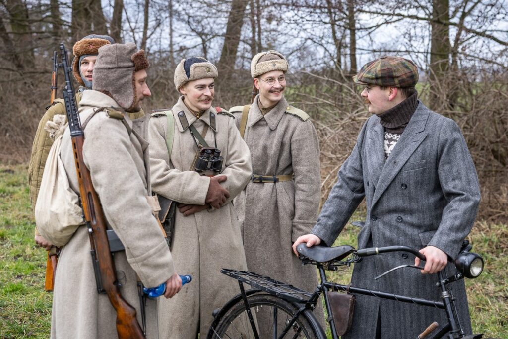 Rekonstrukcja historyczne w Borównie fot. Szymon Zdziebło/tarantoga.pl dla UMWKP