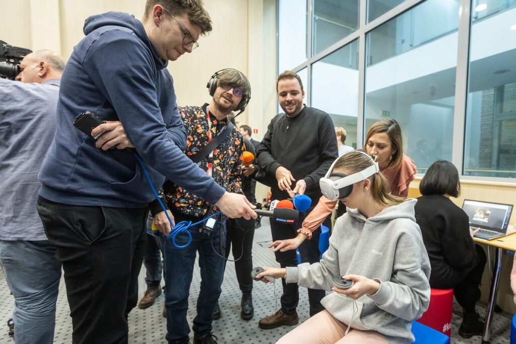 Inauguracja projektu „Kierunek-Zawód” fot. Szymon Zdziebło/tarantoga.pl dla UMWKP